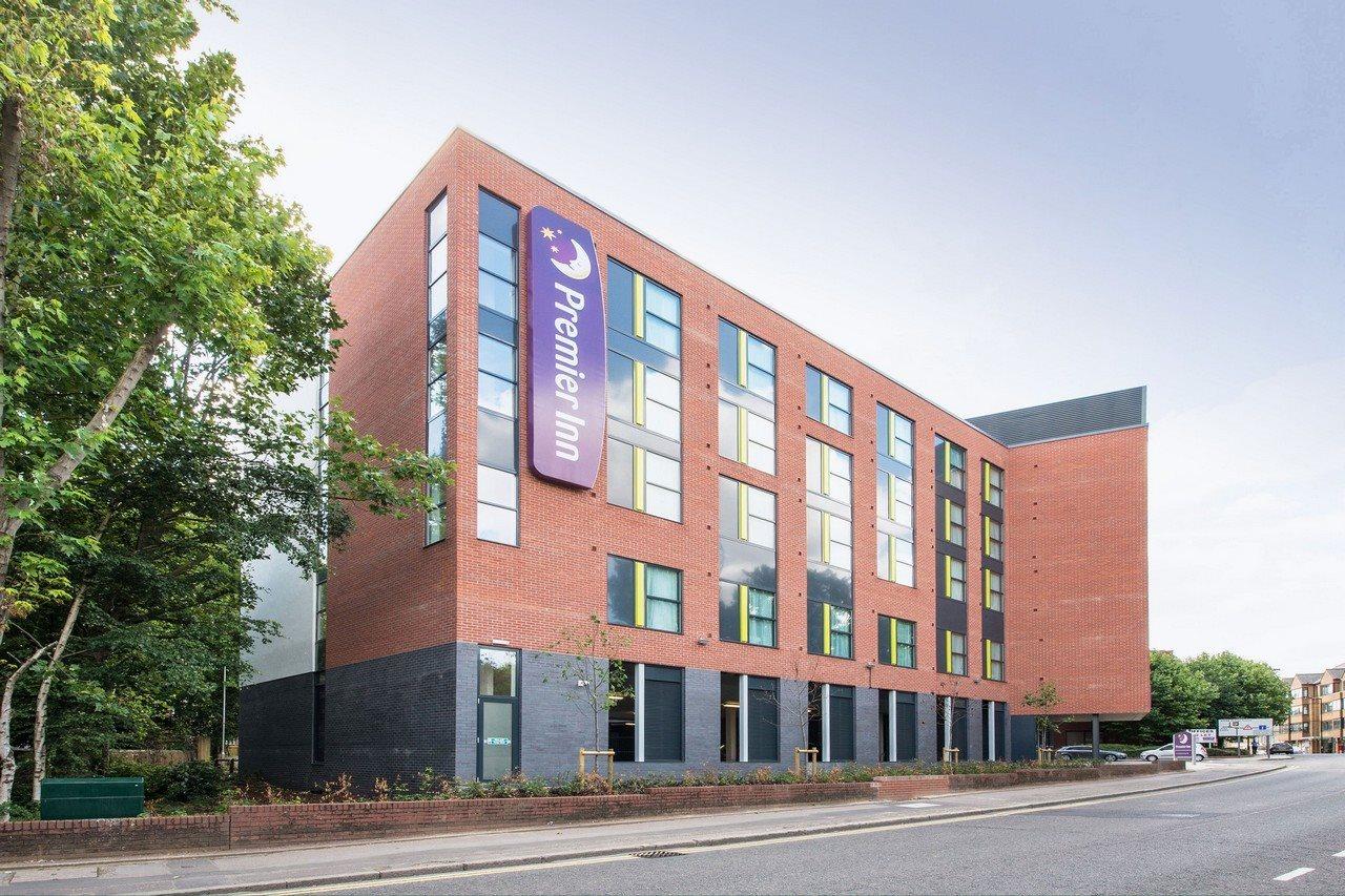 Premier Inn Chelmsford City Centre Exterior photo